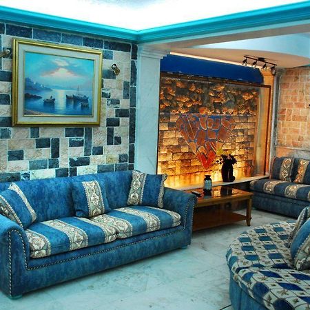 Astoria Hotel Khartáta Екстериор снимка